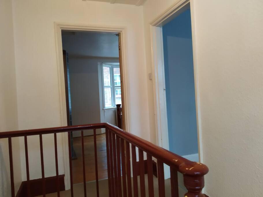 Spacious 2 Bed Maisonette Near Town, That Sleeps 6 ブライトン エクステリア 写真