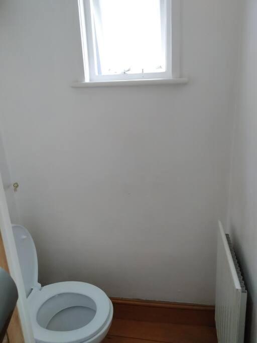 Spacious 2 Bed Maisonette Near Town, That Sleeps 6 ブライトン エクステリア 写真